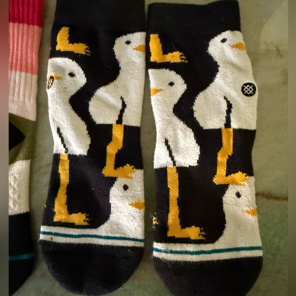 Stance Medium Penny the Pigeon Everyday Socks for Kids 2 pairs - Picture 7 of 7